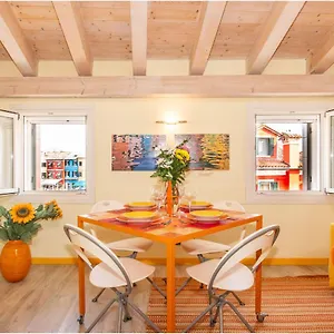 casa-nova-burano.hotelinveneto.com/