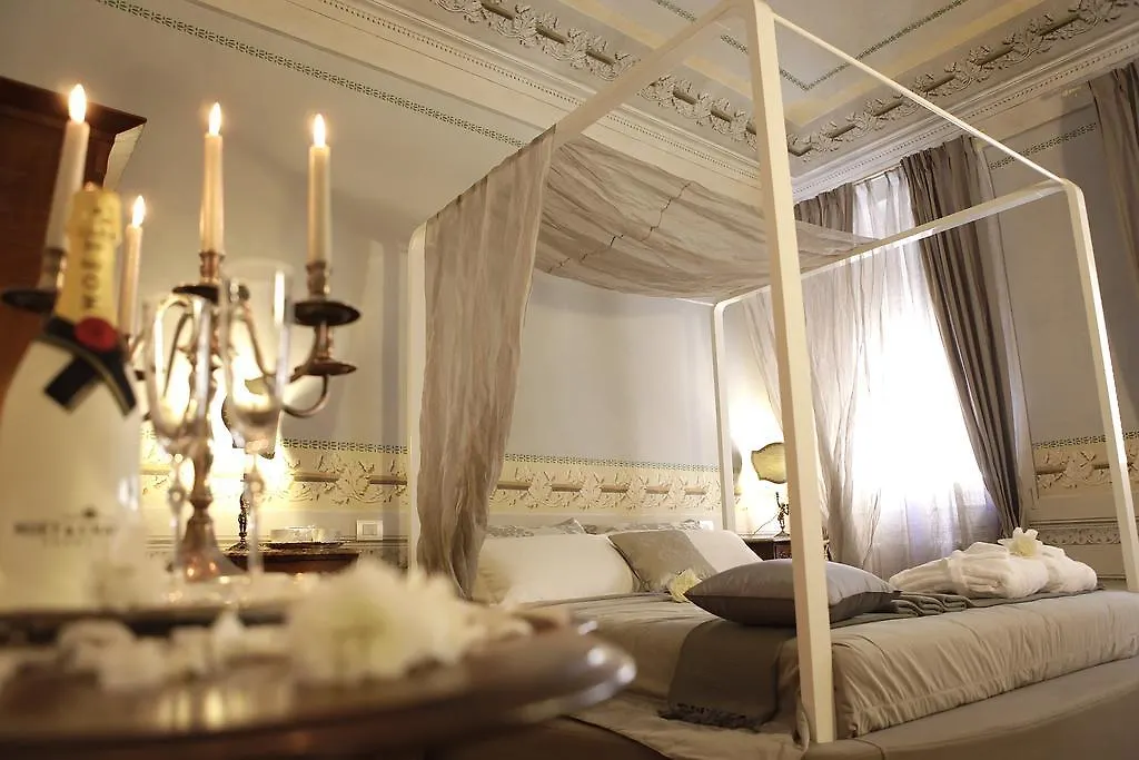 Nocleg ze śniadaniem Bed and Breakfast Residenza D'Epoca -Santa Caterina Piza
